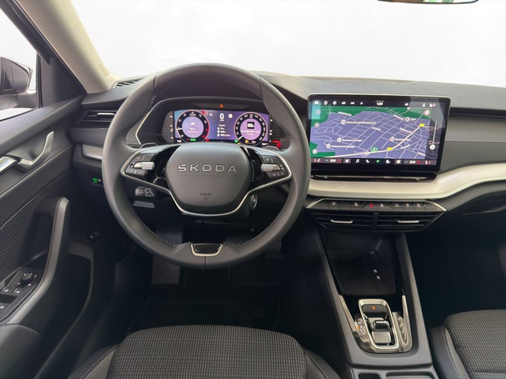 459963715_013.jpg